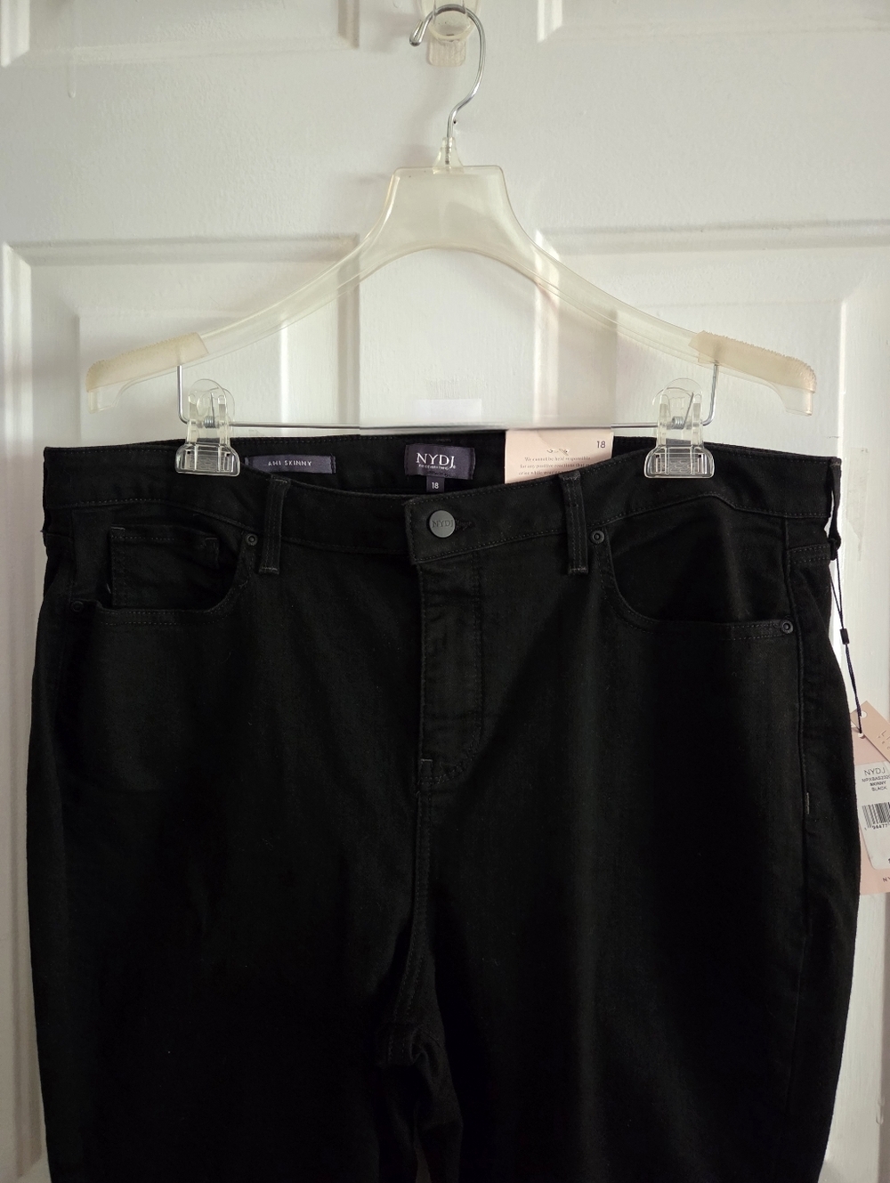 NYDJ Ami Skinny Lift Tuck Black Stretch Jeans Size 18 NWT - Picture 3 of 8